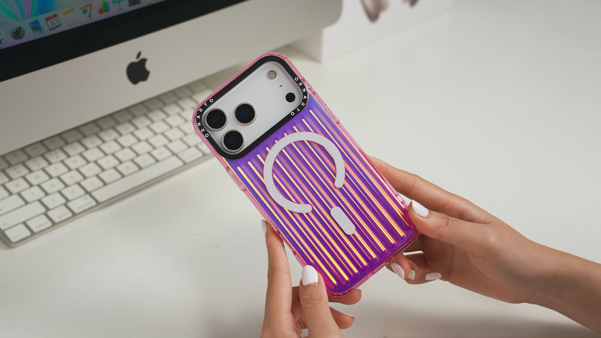 Iridescent Luggage Glow Case for iPhone 17 Pro | Pro Max